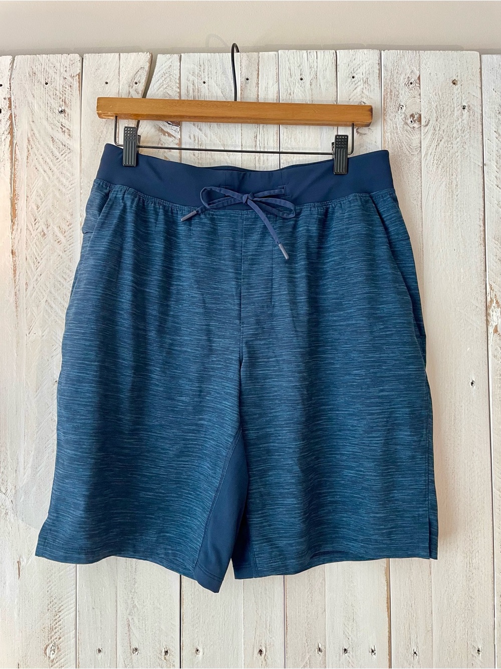 Lululemon Blue Heather Performance Shorts Men’s Medium Gym Running Training